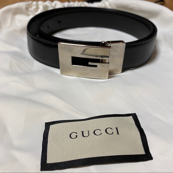 Gucci Accessories - Gucci Reversible Belt size 80/32